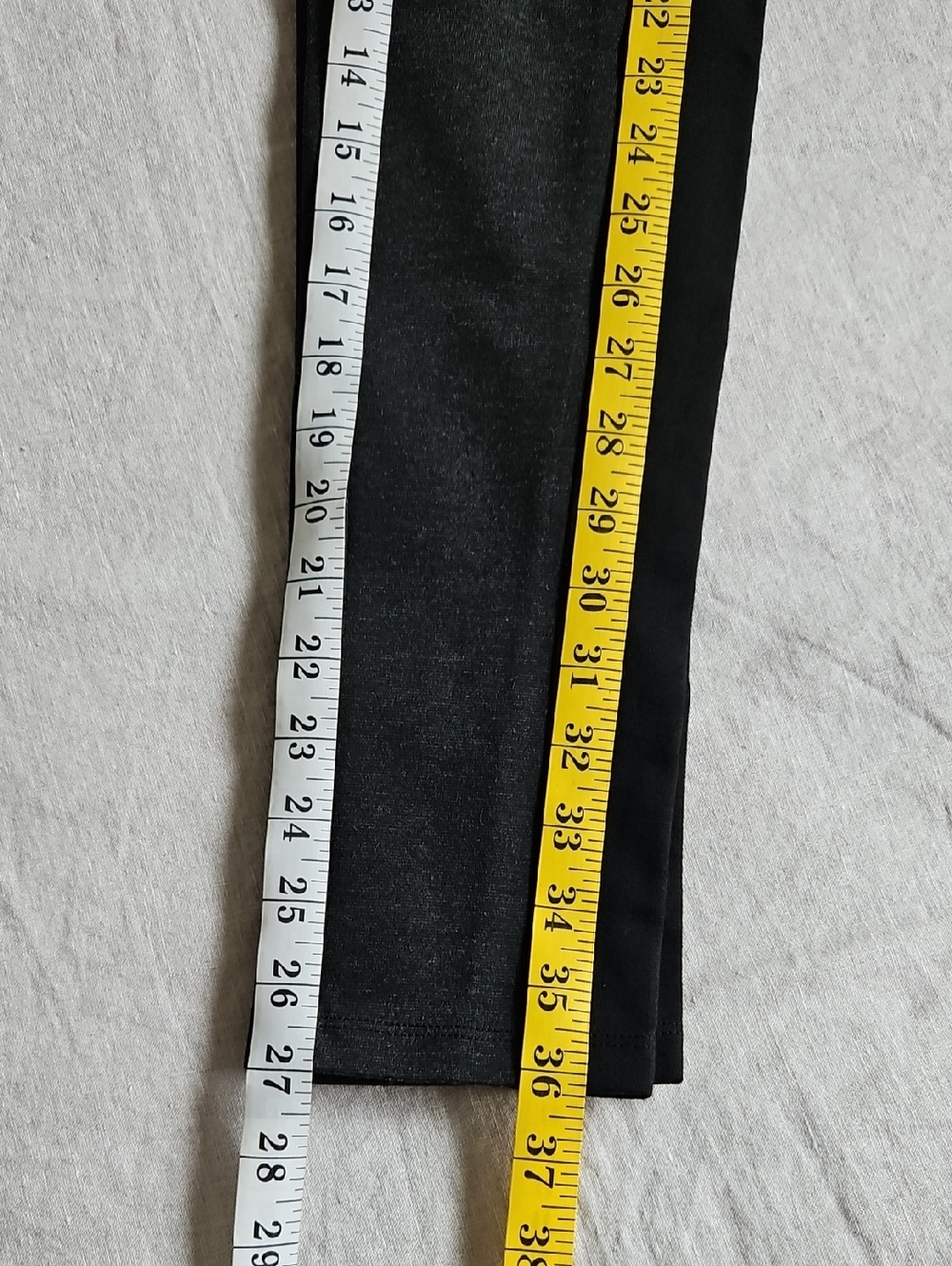 BCBGmaxzria Gray Pullover Skinny Jeggings Pants Wide Black Panels At Side Medium - Picture 13 of 16
